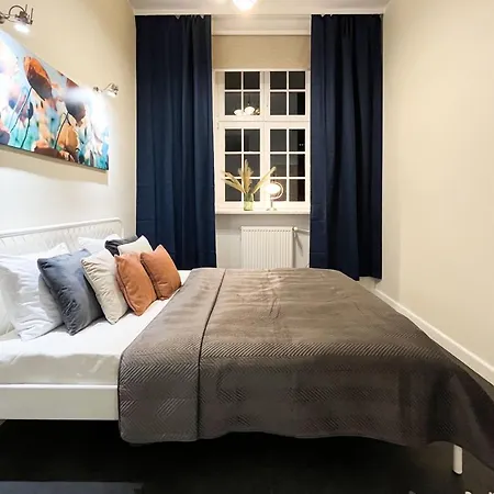 Heart Of - Spacious 3rooms 75m2 As R243 Apartment *