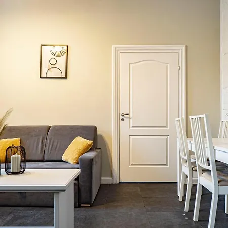 Heart Of - Spacious 3rooms 75m2 As R243